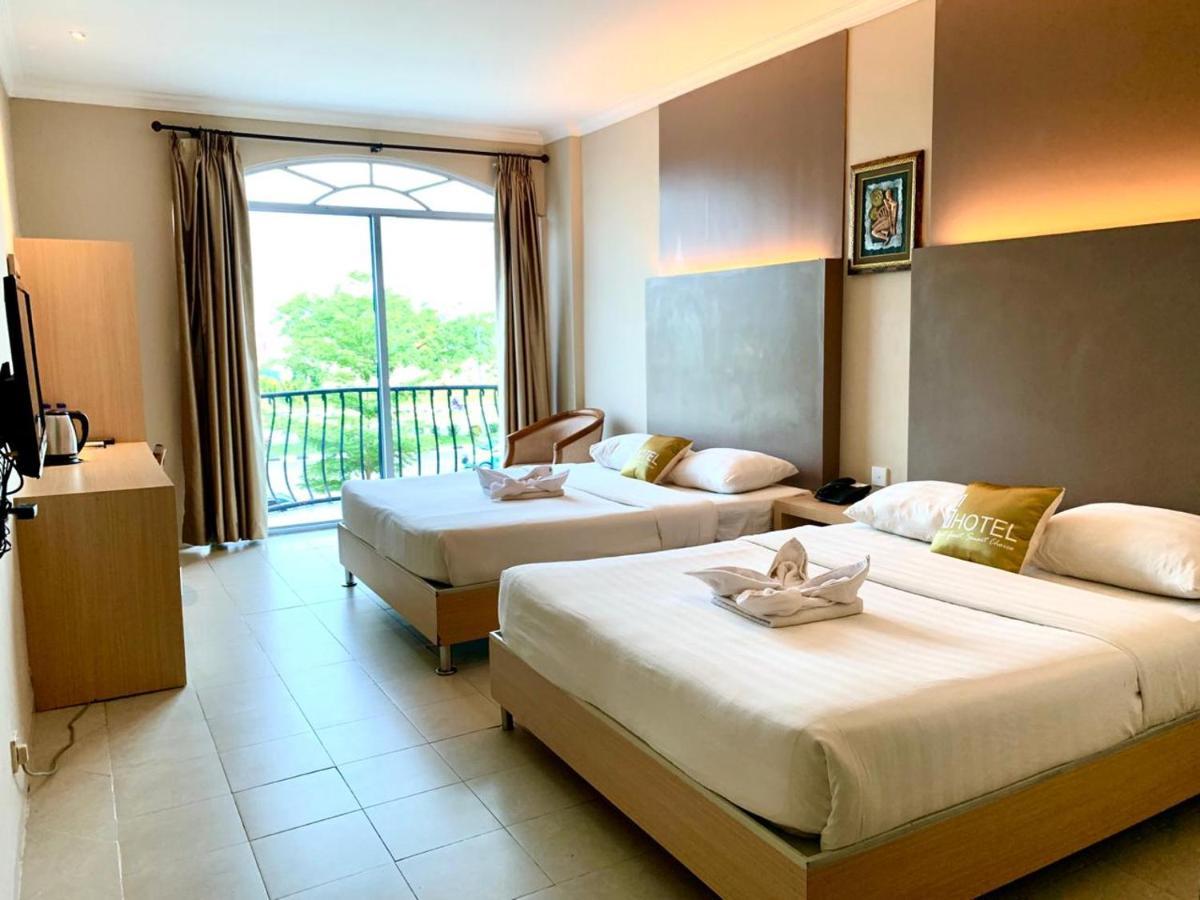 Sky View Hotel Managed By Os Batam Exterior foto