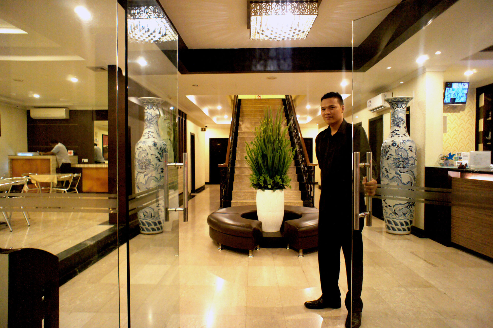 Sky View Hotel Managed By Os Batam Exterior foto